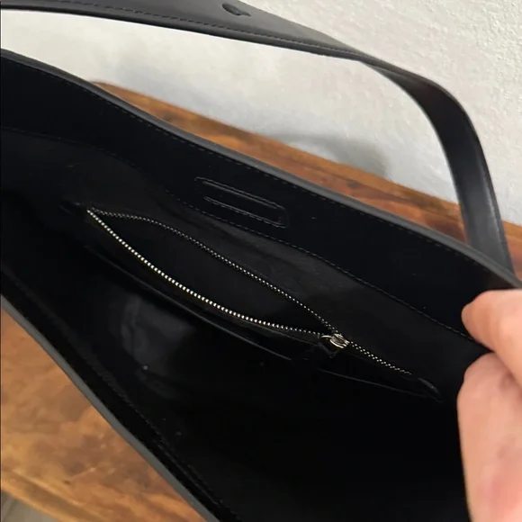 Classic Black Leather Kate Spade Bucket Bag - Sleek Everyday Bag - Picture 7 of 14